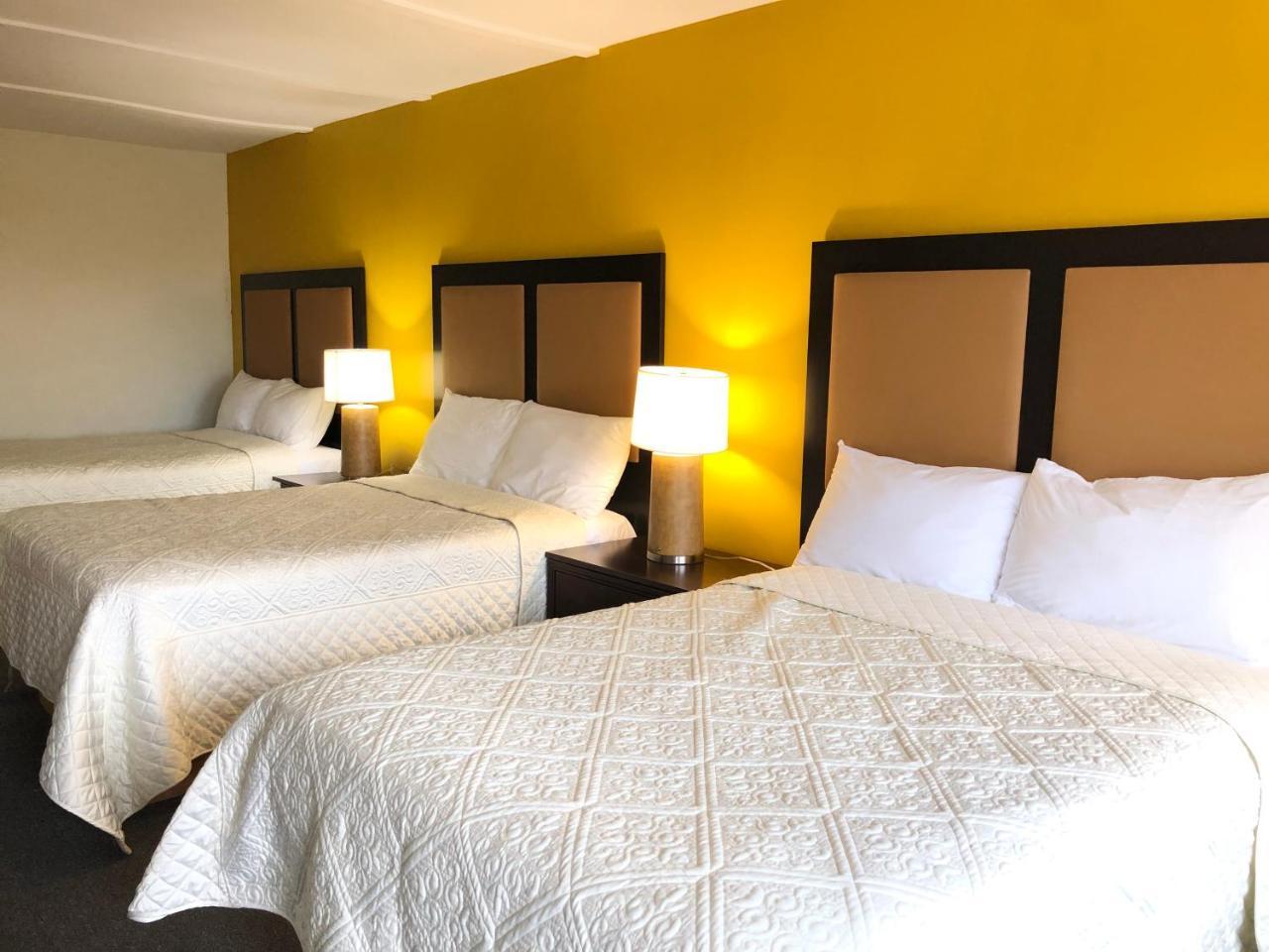 7 Days Inn Niagara Falls ナイアガラ・フォールズ エクステリア 写真